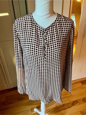 Massimo Dutti Cream and Black Geometric Long-Sleeve Blouse